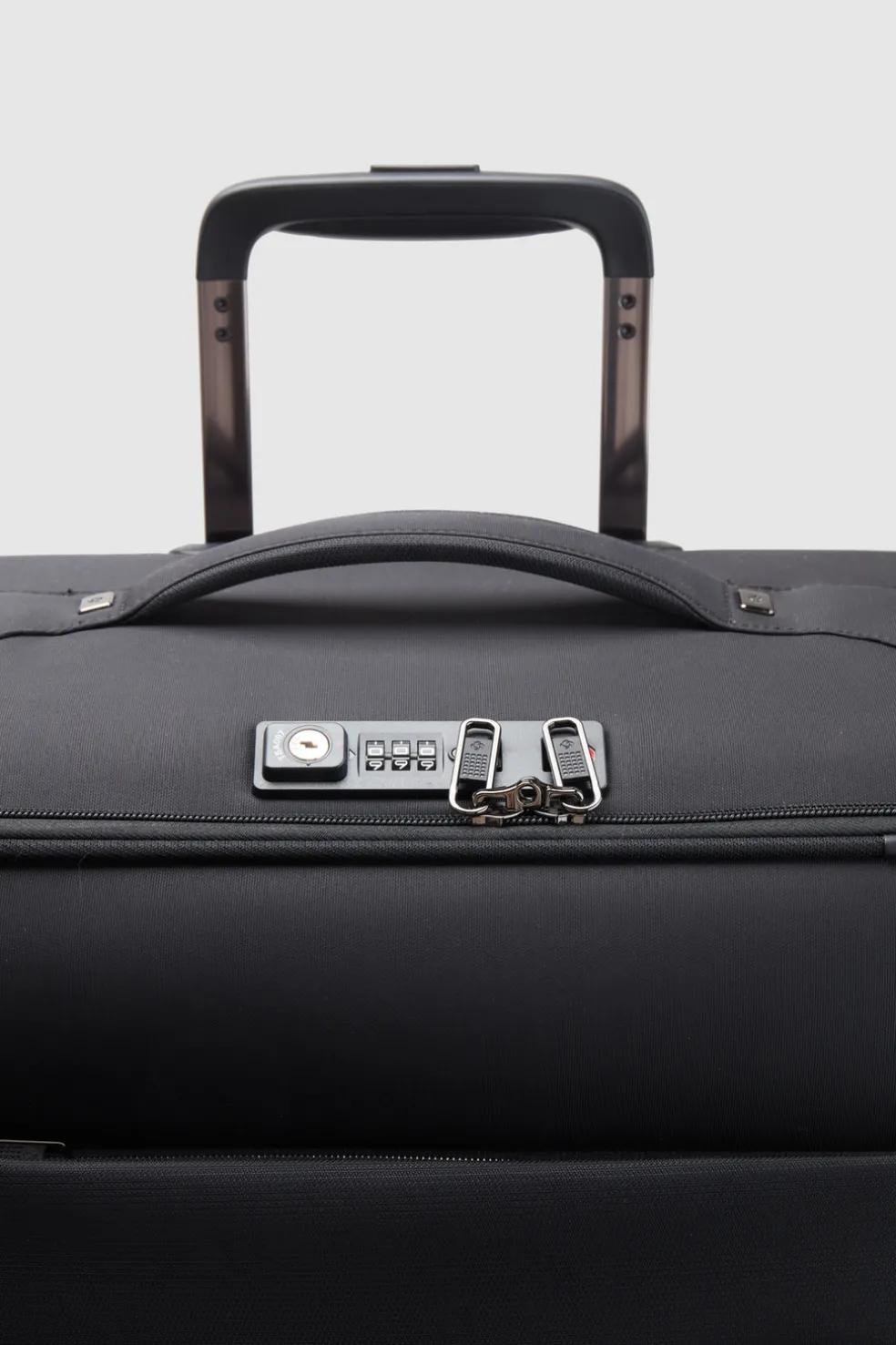 Airea Check-In 67cm Suitcase