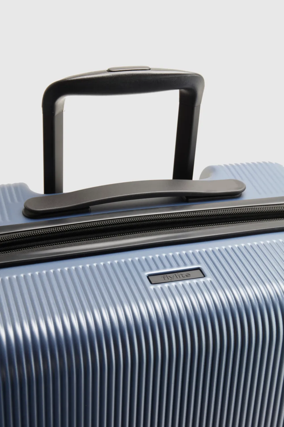 Blackwood Check-In 75cm Suitcase