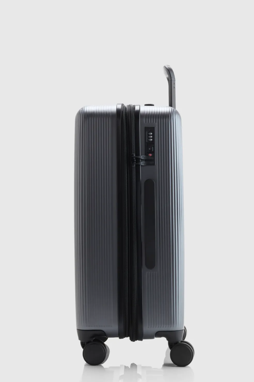 Blackwood Check-In 65cm Suitcase