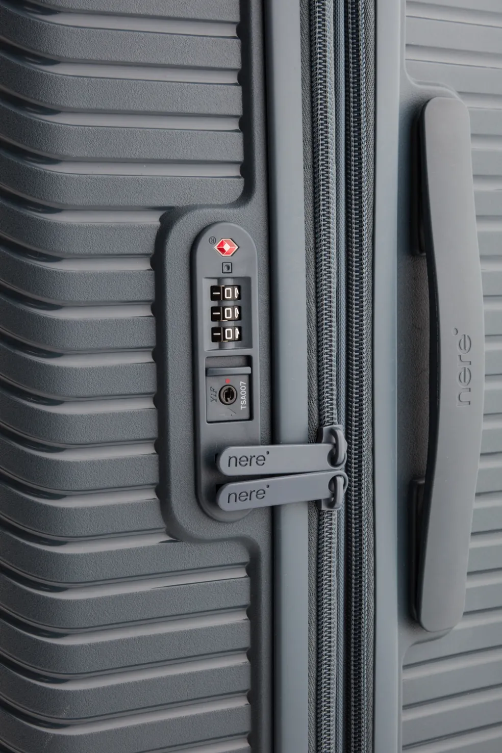 Bondi Carry-On 56cm Suitcase