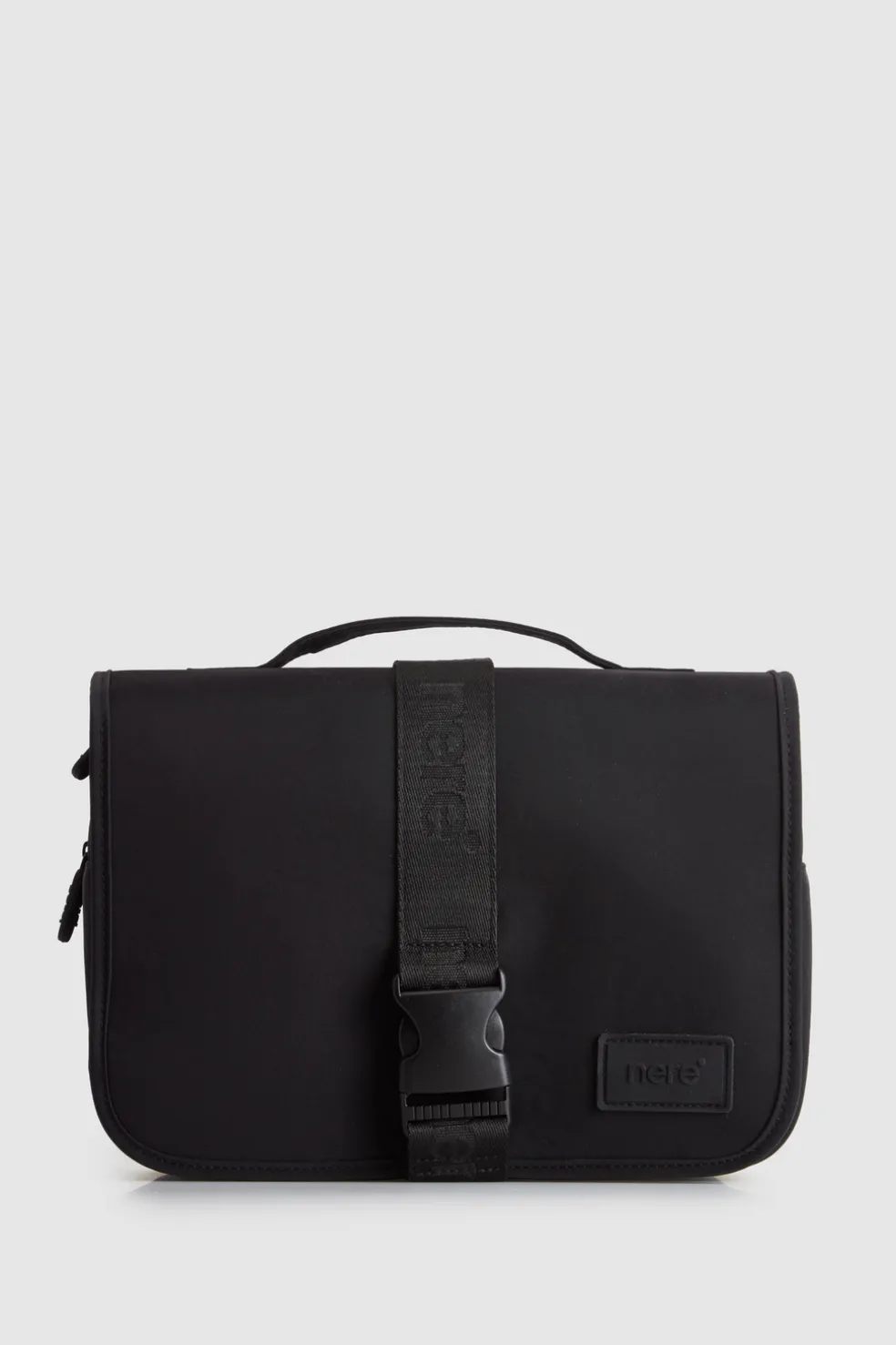 Bondi Hanging Toiletry Case