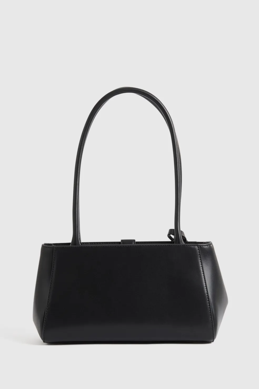 Carrie Girlfriend Shoulder Bag