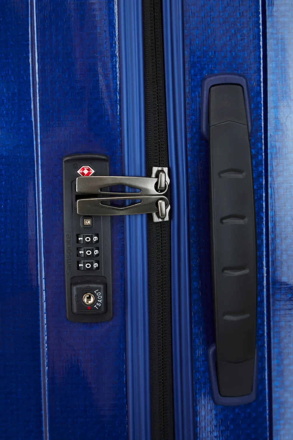 C-Lite Check-In 75cm Suitcase