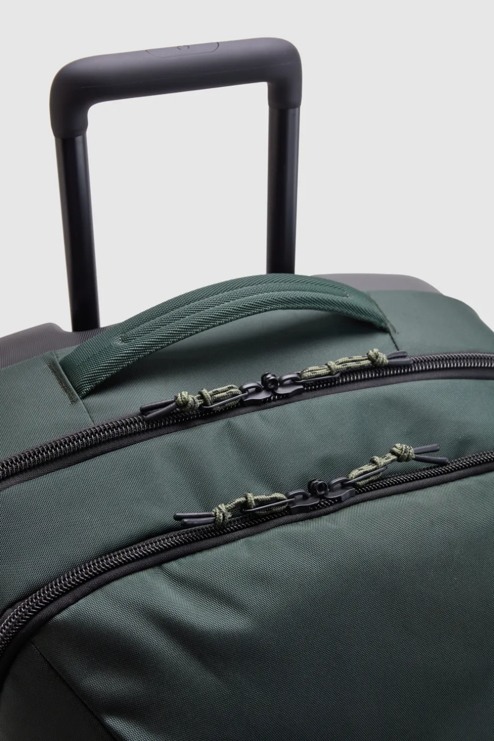 Discovery Wheeled Duffle