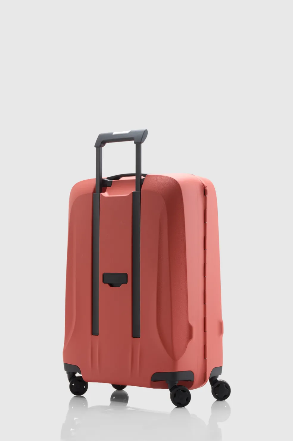 Essens Carry-On 55cm Suitcase