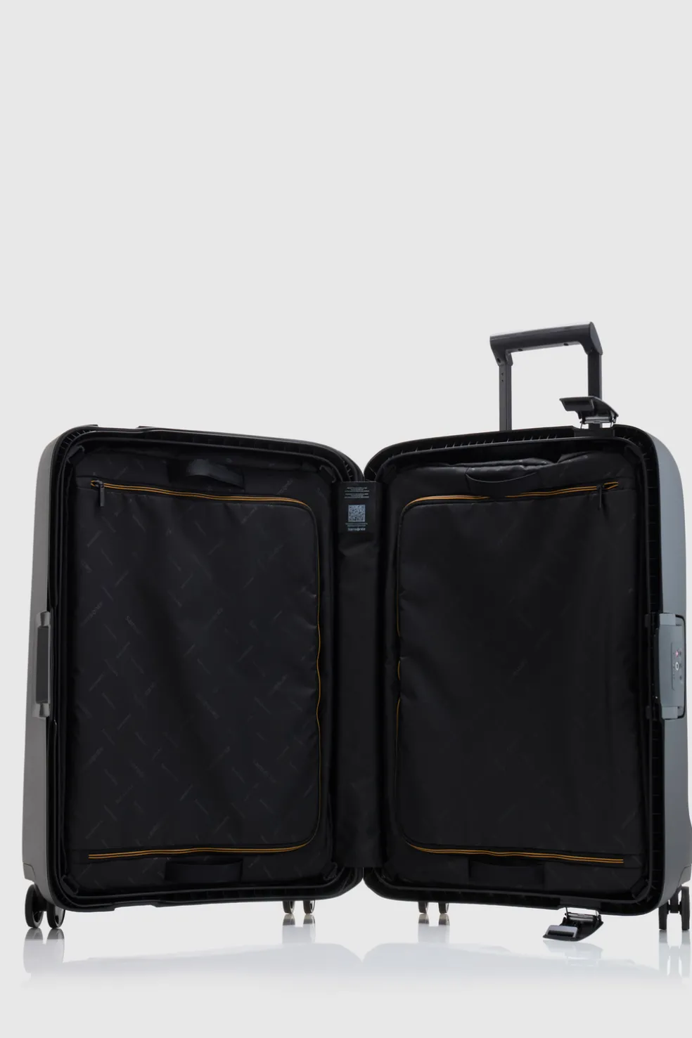 Essens Check-In 69cm Suitcase