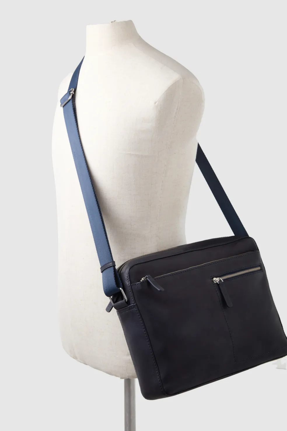 Ezra Leather EW Zip Satchel