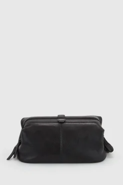 Flynn Leather Washbag