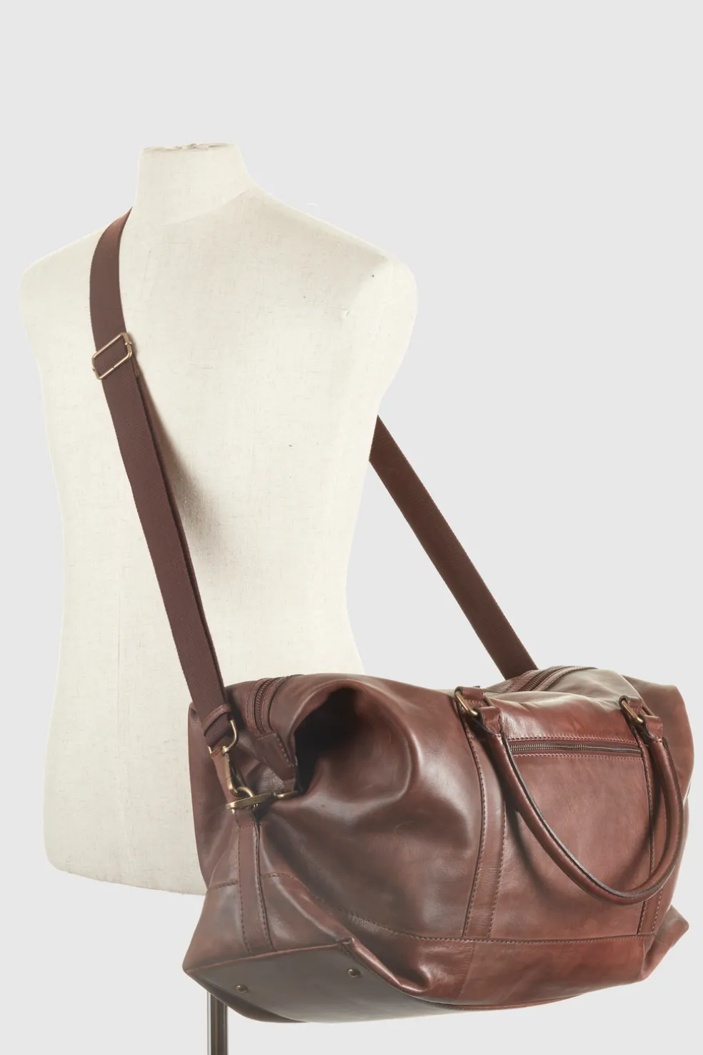 Flynn Leather Weekender