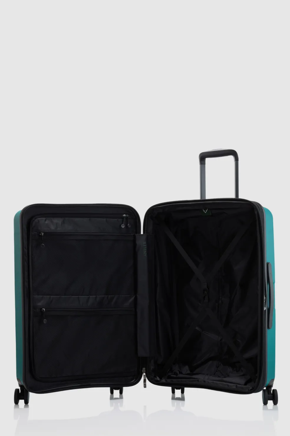 Gloss Stripe 78cm Suitcase