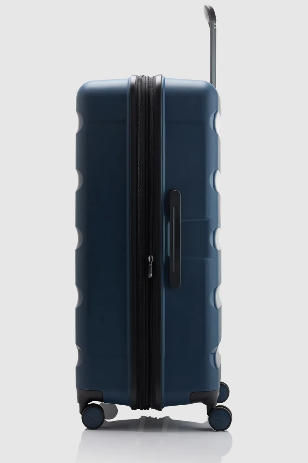 Gloss Stripe 78cm Suitcase