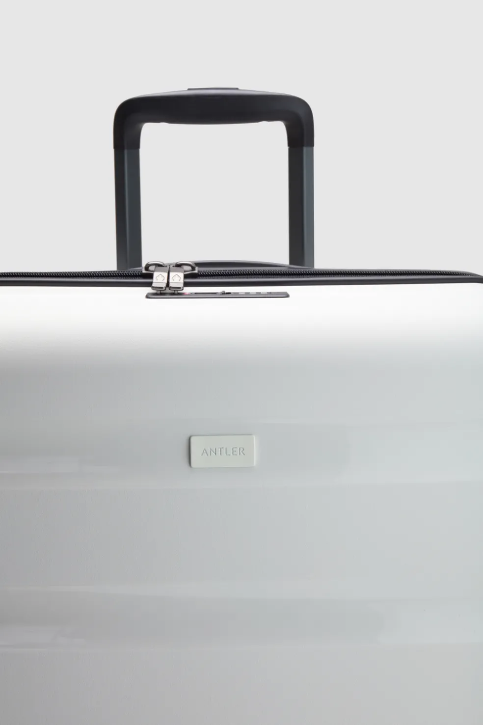 Gloss Stripe 68cm Suitcase