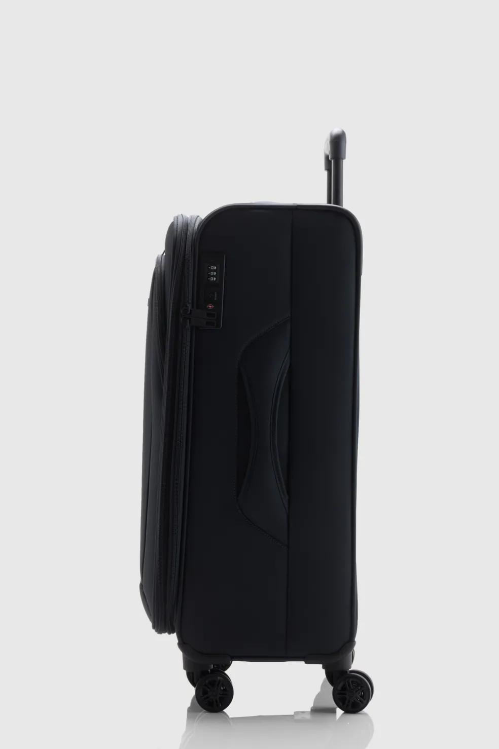 Hawthorn Check-In 69cm Suitcase
