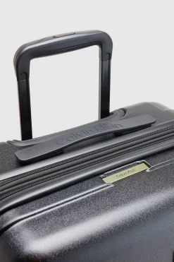 Insignia 2.0 67cm Suitcase