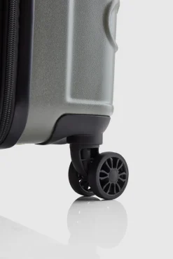 Insignia 2.0 67cm Suitcase