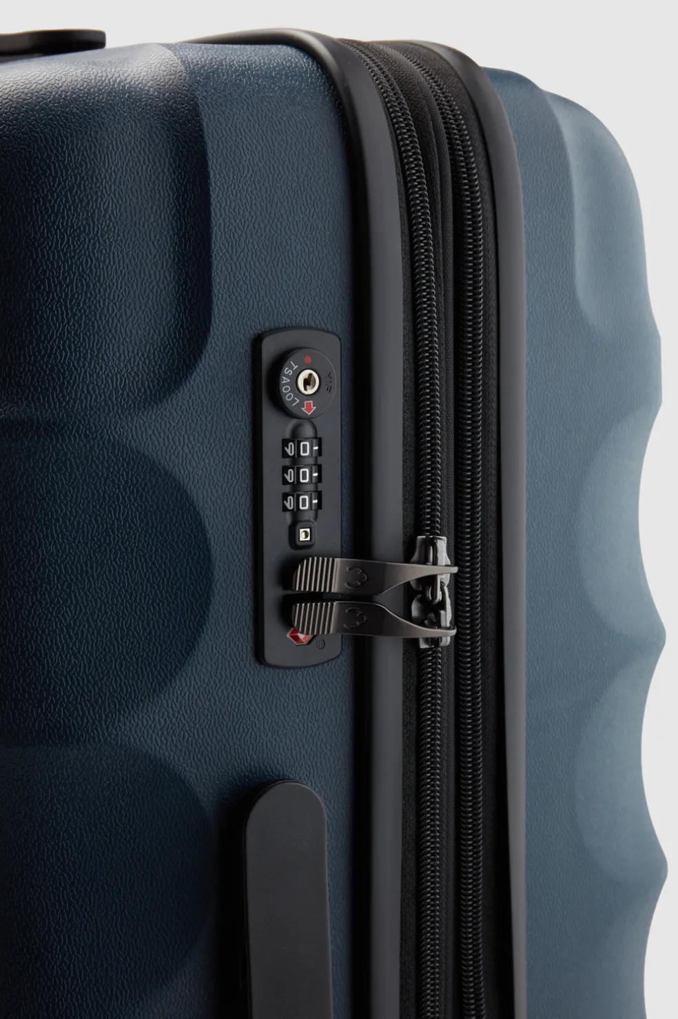 Juno Check-In 79cm Suitcase