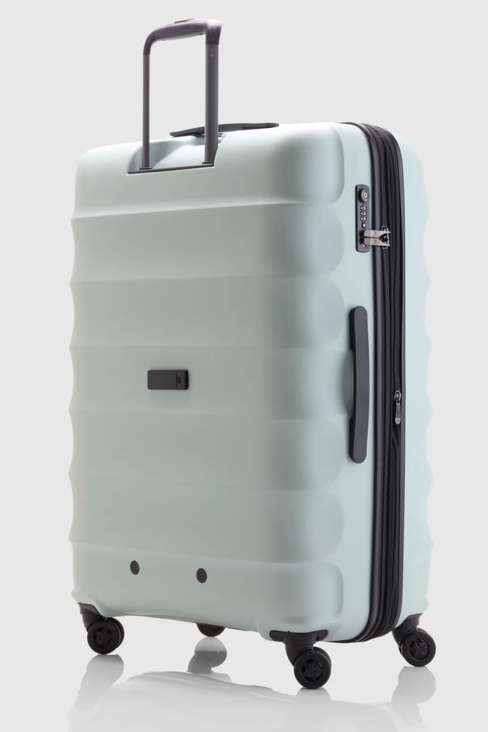 Juno Check-In 79cm Suitcase
