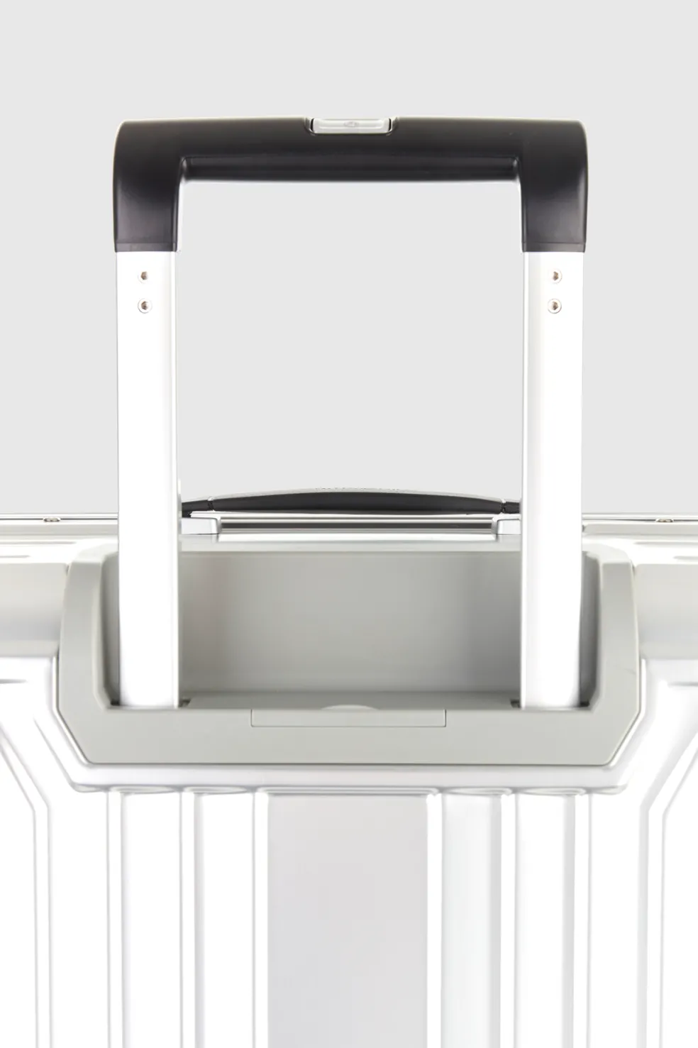 Lite Box ALU 69cm Suitcase