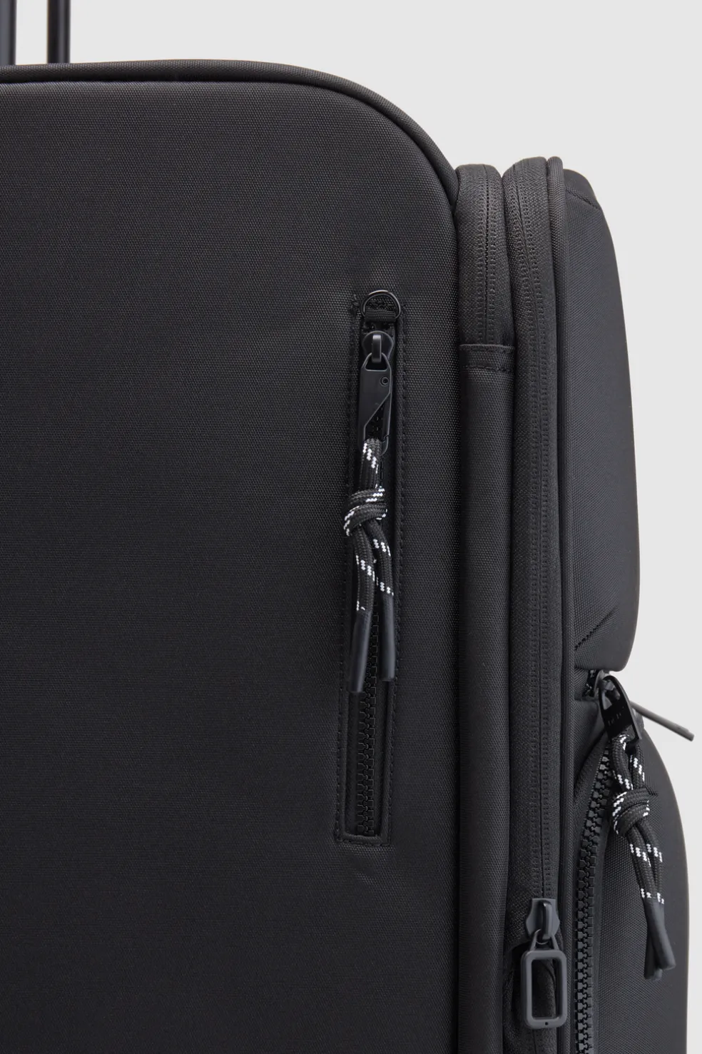 Newtown Carry-On 55cm Wheelbag