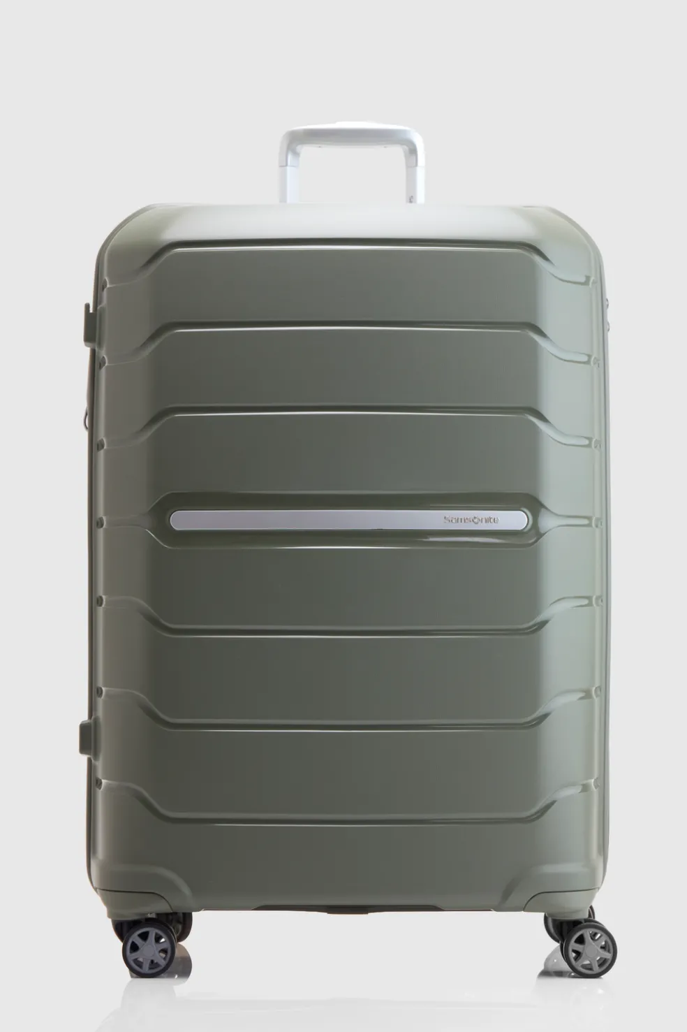Oc2lite Check-In 75cm Suitcase