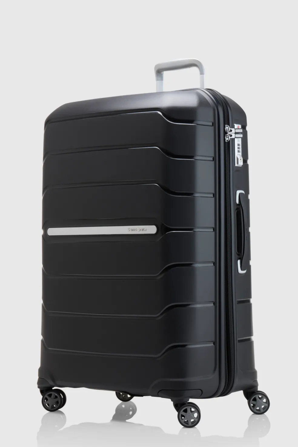 Oc2lite Check-In 75cm Suitcase
