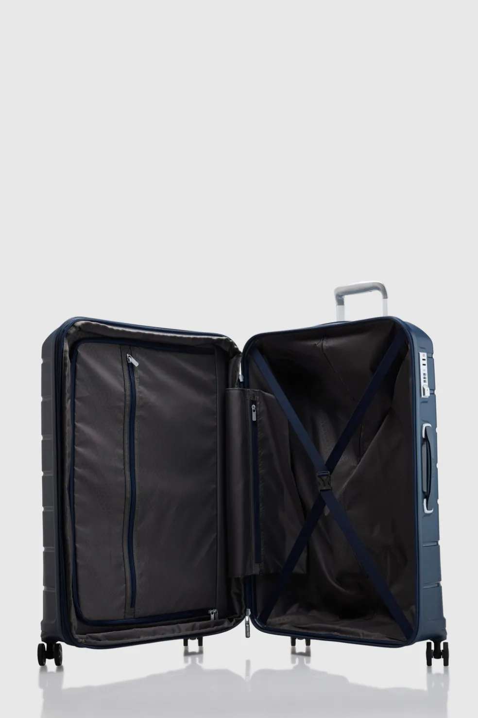 Oc2lite Check-In 81cm Suitcase