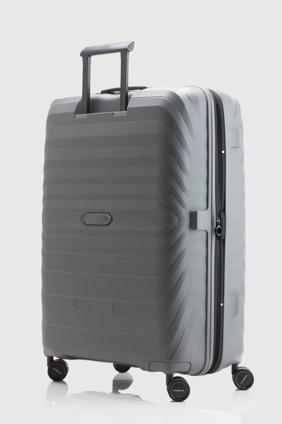 Octolite Neo 75cm Suitcase