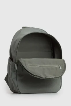 Seeker Day Backpack
