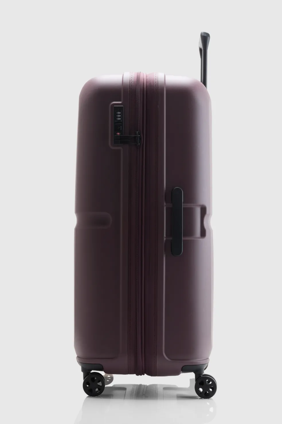 Single Stripe 81cm Suitcase
