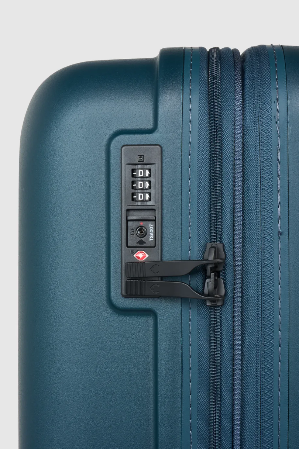 Single Stripe 81cm Suitcase