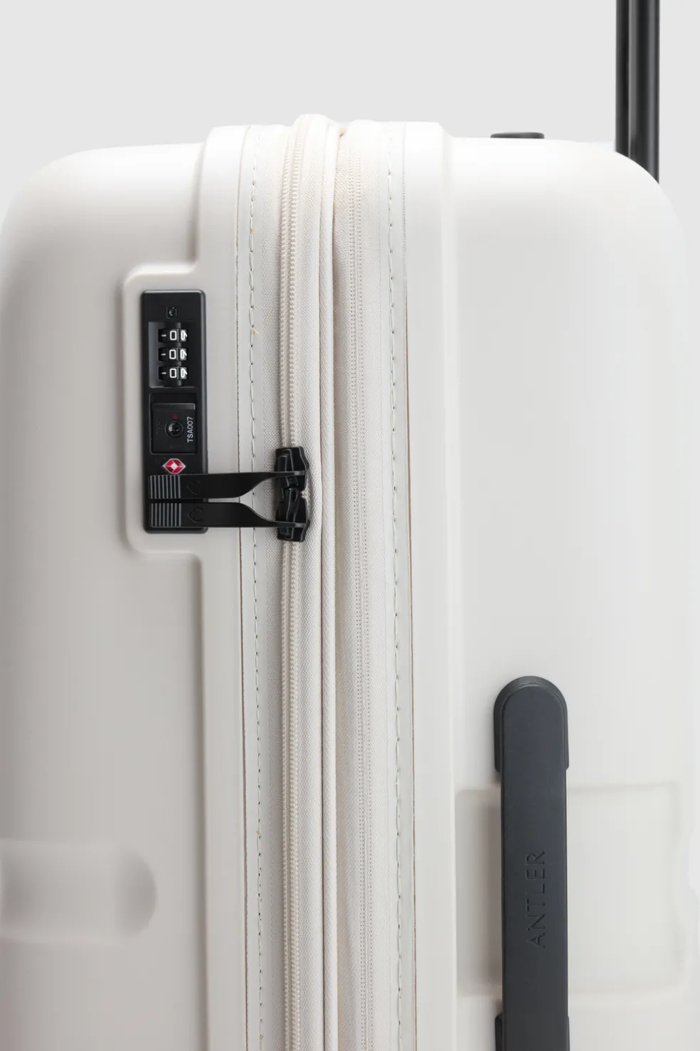 Single Stripe 55cm Suitcase
