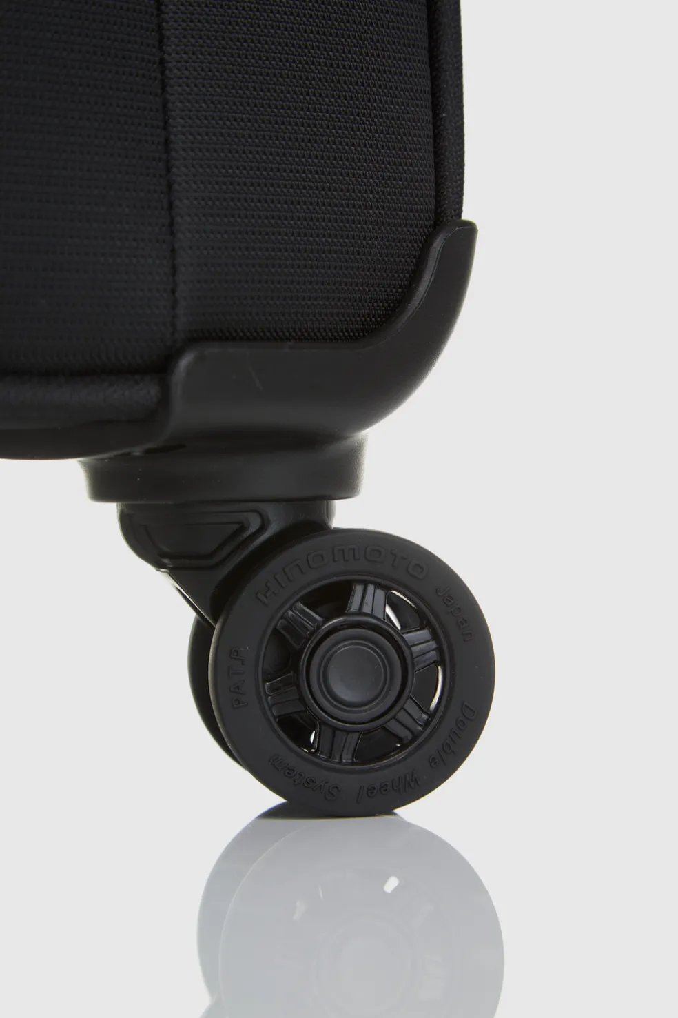 Spin Air 4 55cm Suitcase
