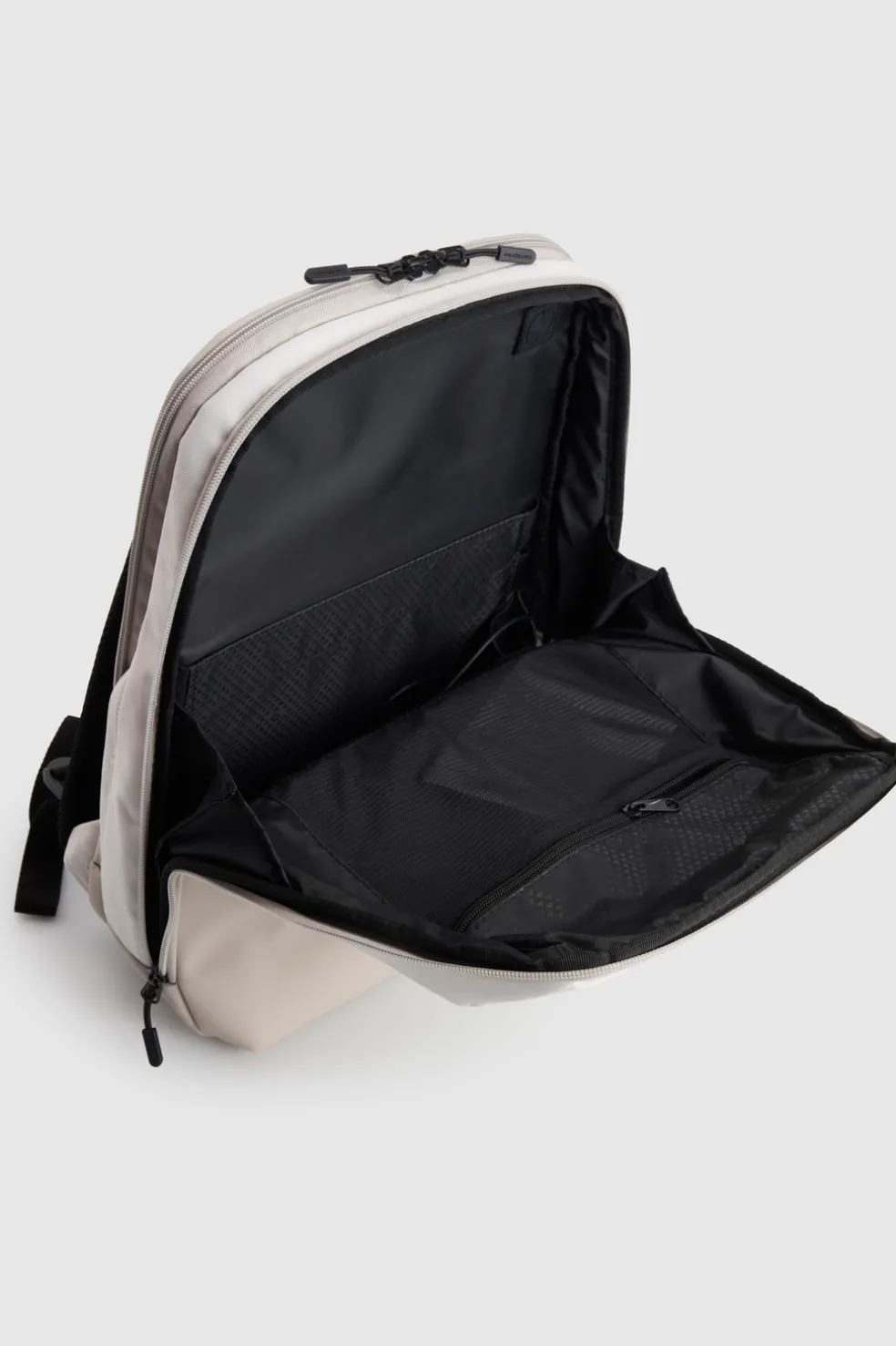 Stackd Biz 15.6" Backpack