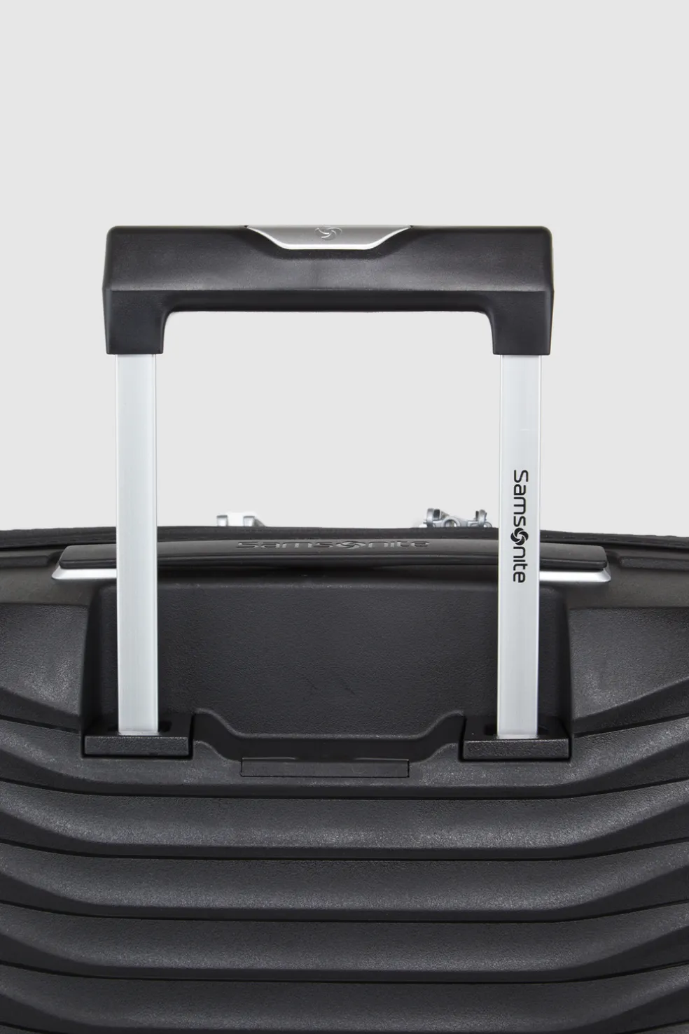 Upscape Easy Access Suitcase