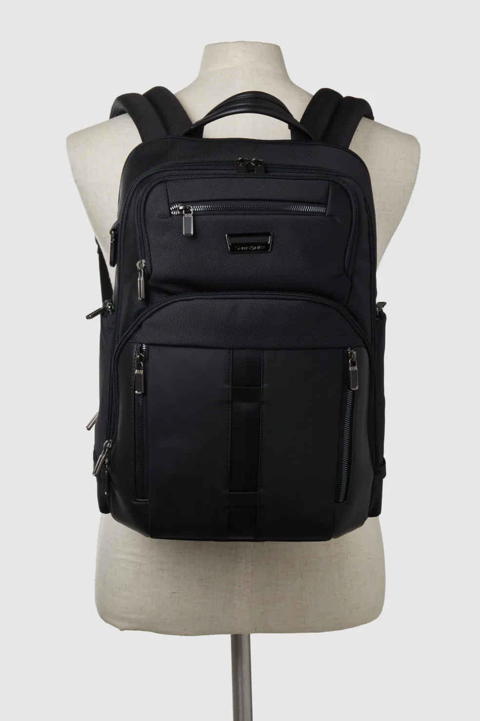 Urban-Eye Dlx 15.6" Backpack