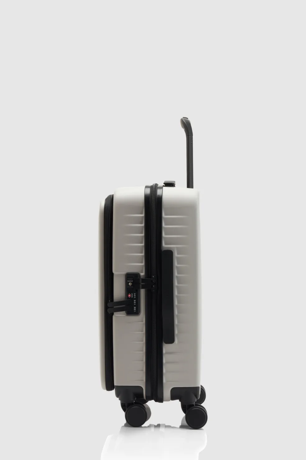 Venture Dual Open 56cm Suitcase