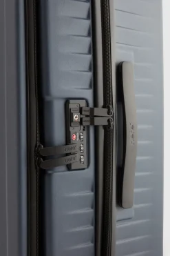 Venture Dual Open 56cm Suitcase