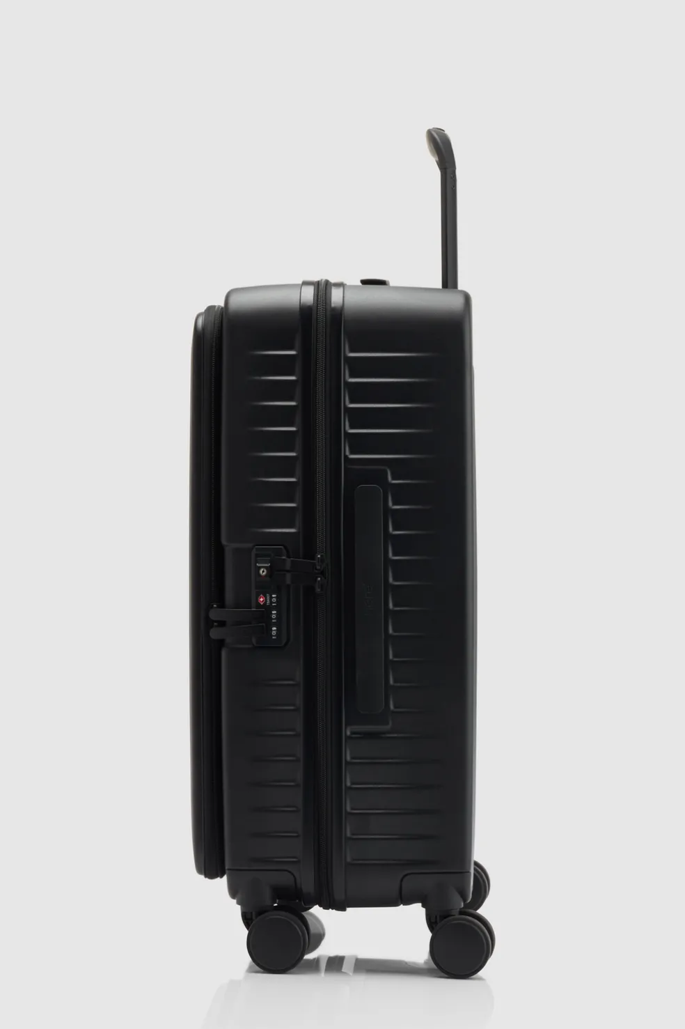 Venture Dual Open 66cm Suitcase